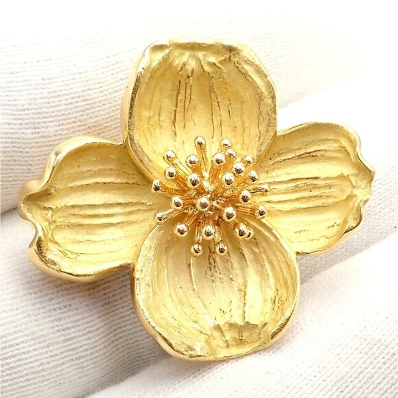 Authentic! Tiffany & Co. 18k Yellow Gold Dogwood Flower Pin Brooch - Picture 8 of 10